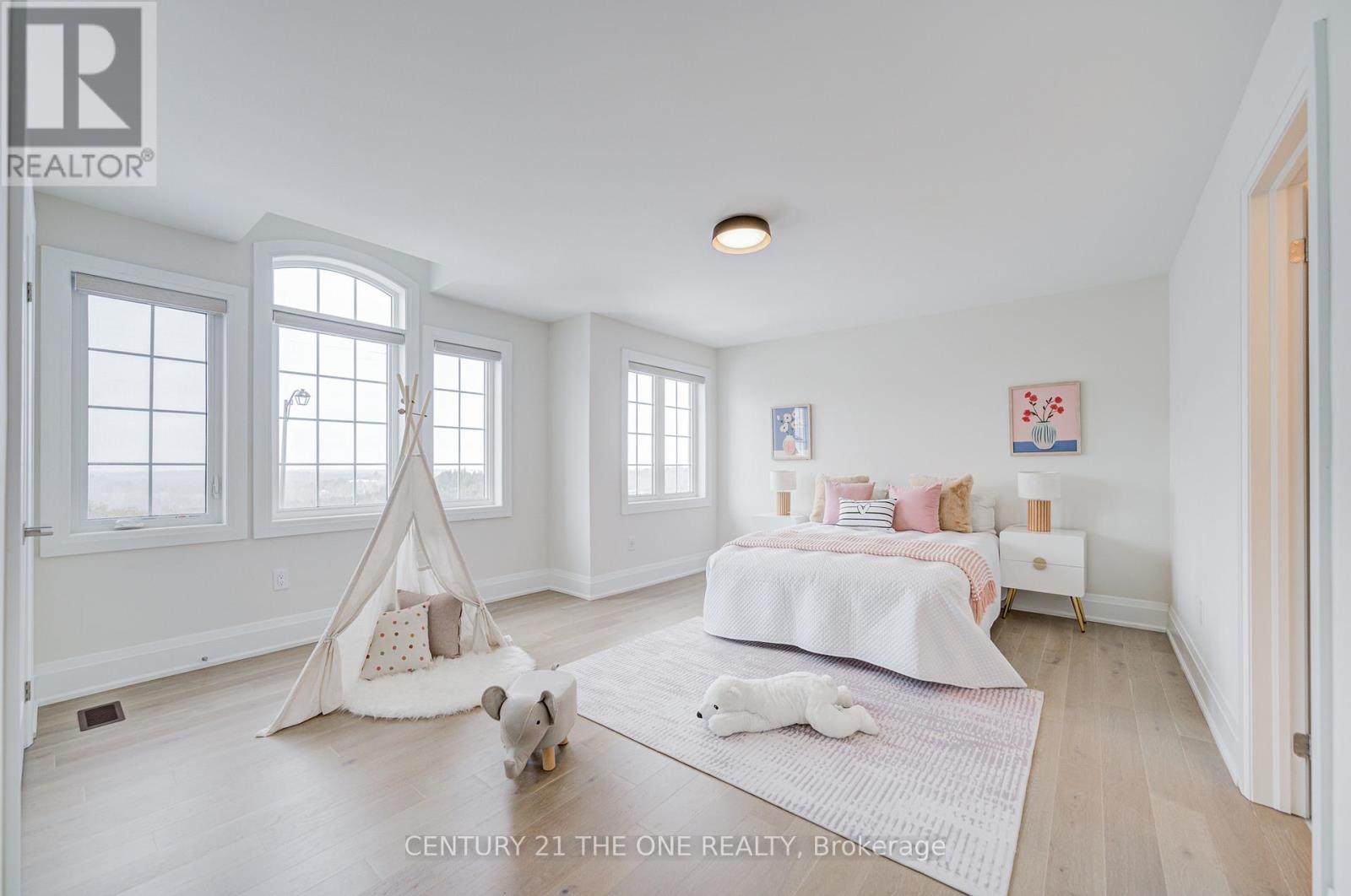 420 Seaview Heights, East Gwillimbury, Ontario  L9N 0Y5 - Photo 37 - N12678576