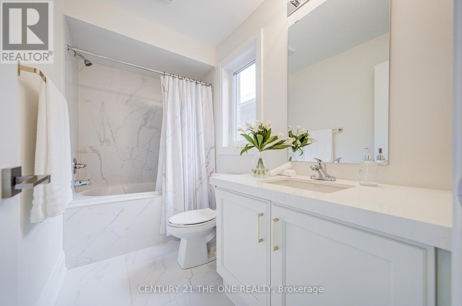 420 Seaview Heights, East Gwillimbury, Ontario  L9N 0Y5 - Photo 42 - N12678576