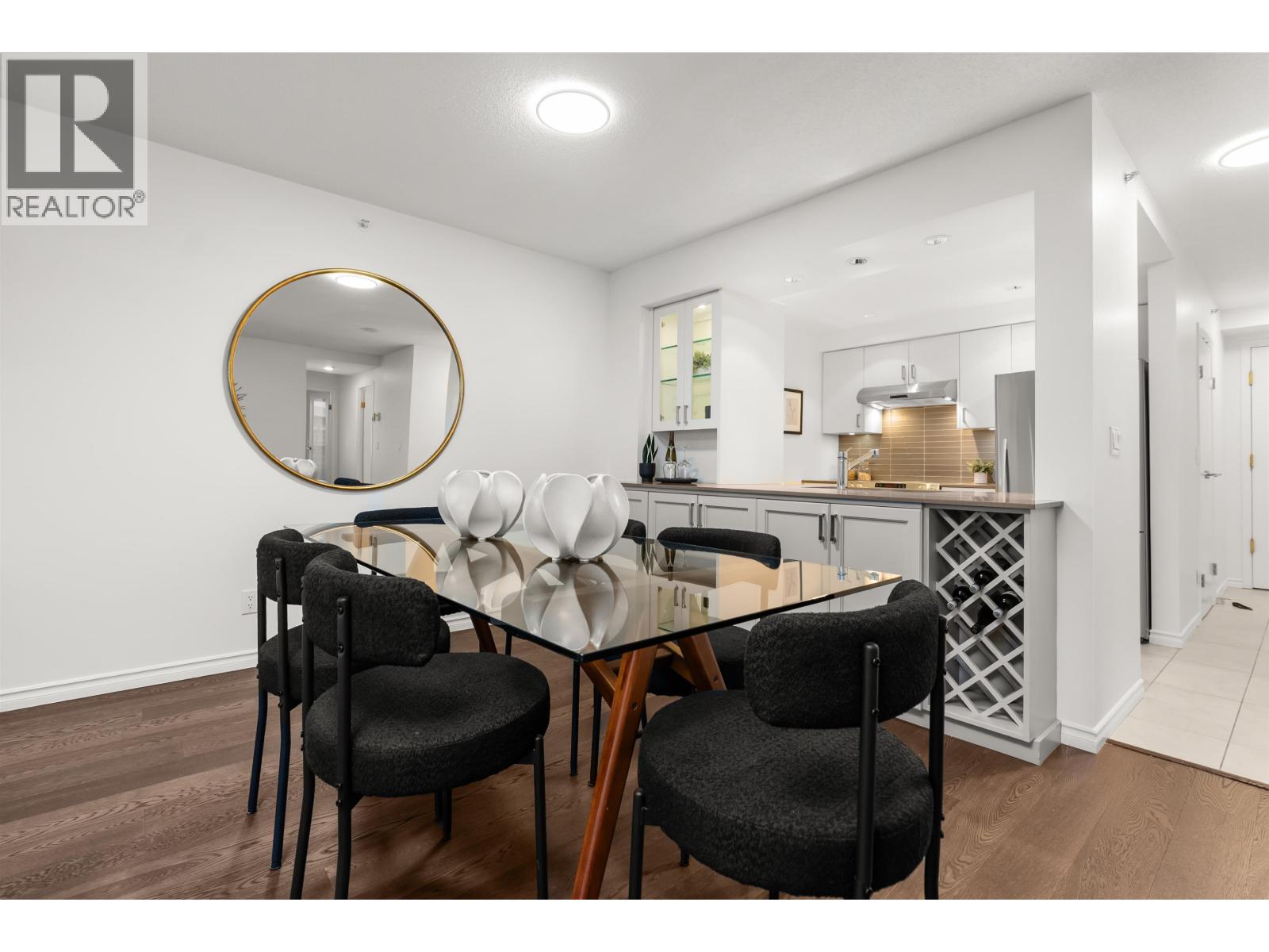 1603 388 Drake Street, Vancouver, British Columbia  V6B 6A8 - Photo 8 - R3077820