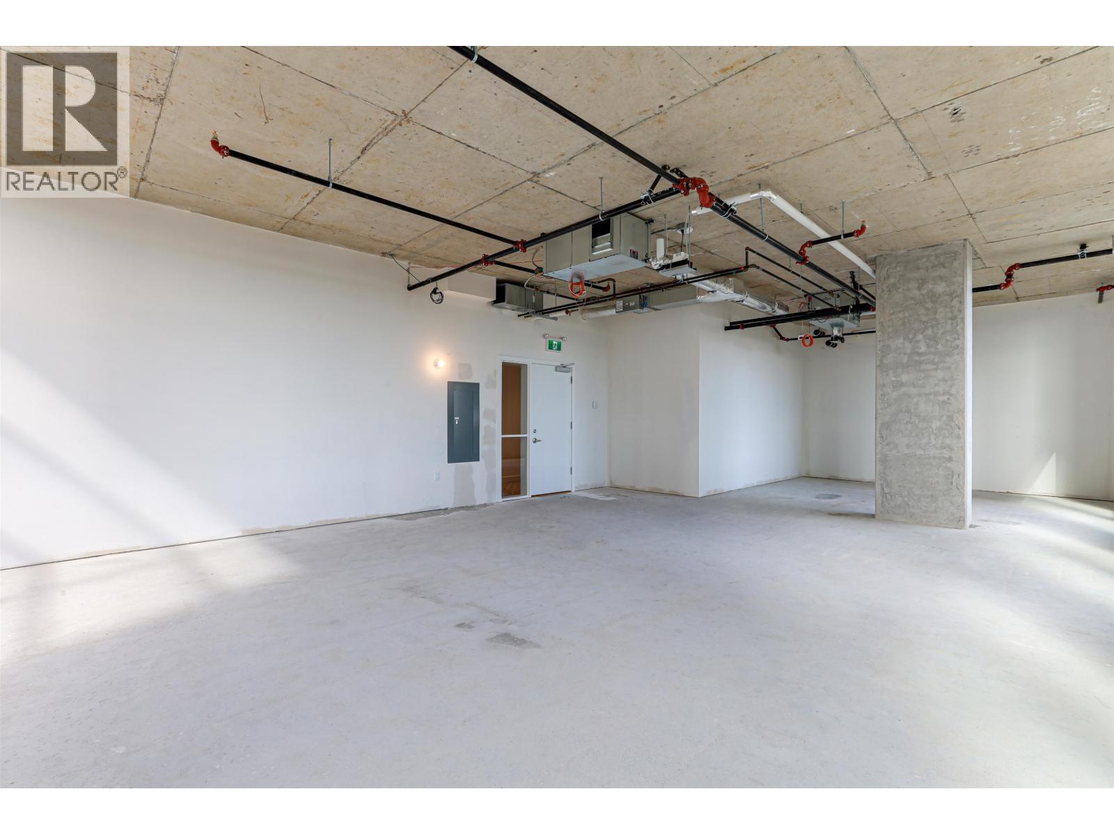 604 2992 Glen Drive, Coquitlam, British Columbia  V3B 0V2 - Photo 8 - C8074969