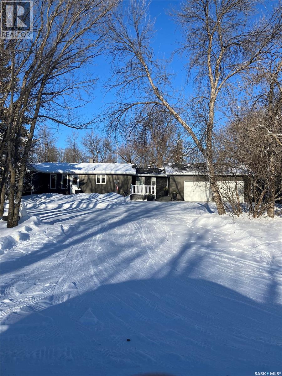 Elash Acreage, Ituna Bon Accord Rm No. 246, Saskatchewan  S0A 1N0 - Photo 1 - SK026476