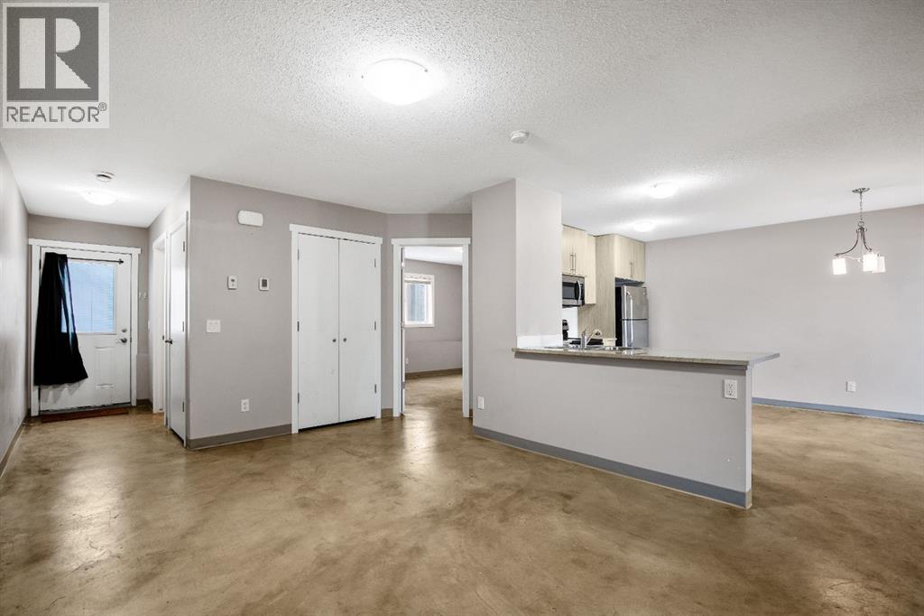 D, 204 6 Avenue, Strathmore, Alberta  T1P 1S3 - Photo 8 - A2277006