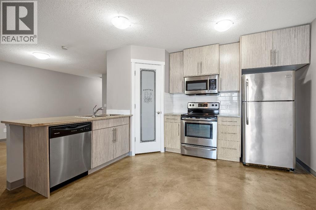 D, 204 6 Avenue, Strathmore, Alberta  T1P 1S3 - Photo 13 - A2277006