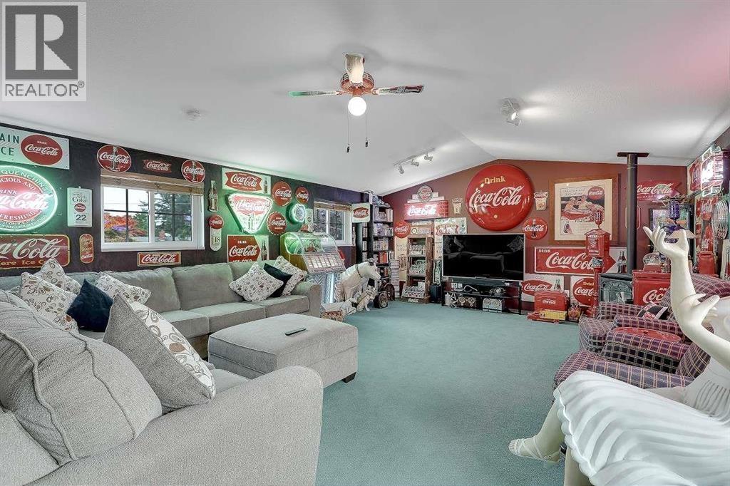 20214 Patterson Avenue, Maple Ridge, British Columbia  V2X 2P4 - Photo 18 - R3077807