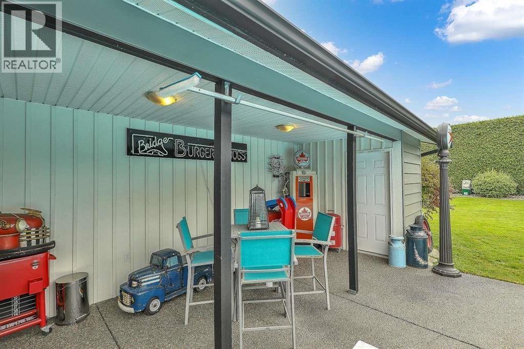 20214 Patterson Avenue, Maple Ridge, British Columbia  V2X 2P4 - Photo 28 - R3077807