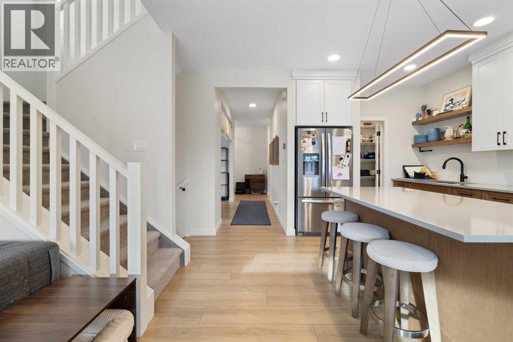 78 Silverton Glen Crescent Sw, Calgary, Alberta  T2X 5C2 - Photo 8 - A2278036