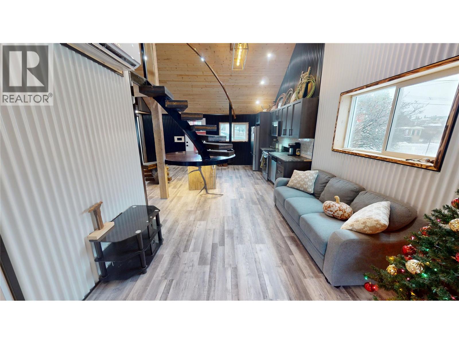 424 Briar Avenue Nw, Cranbrook, British Columbia V1C 4B5 - Photo 6 - 10372375