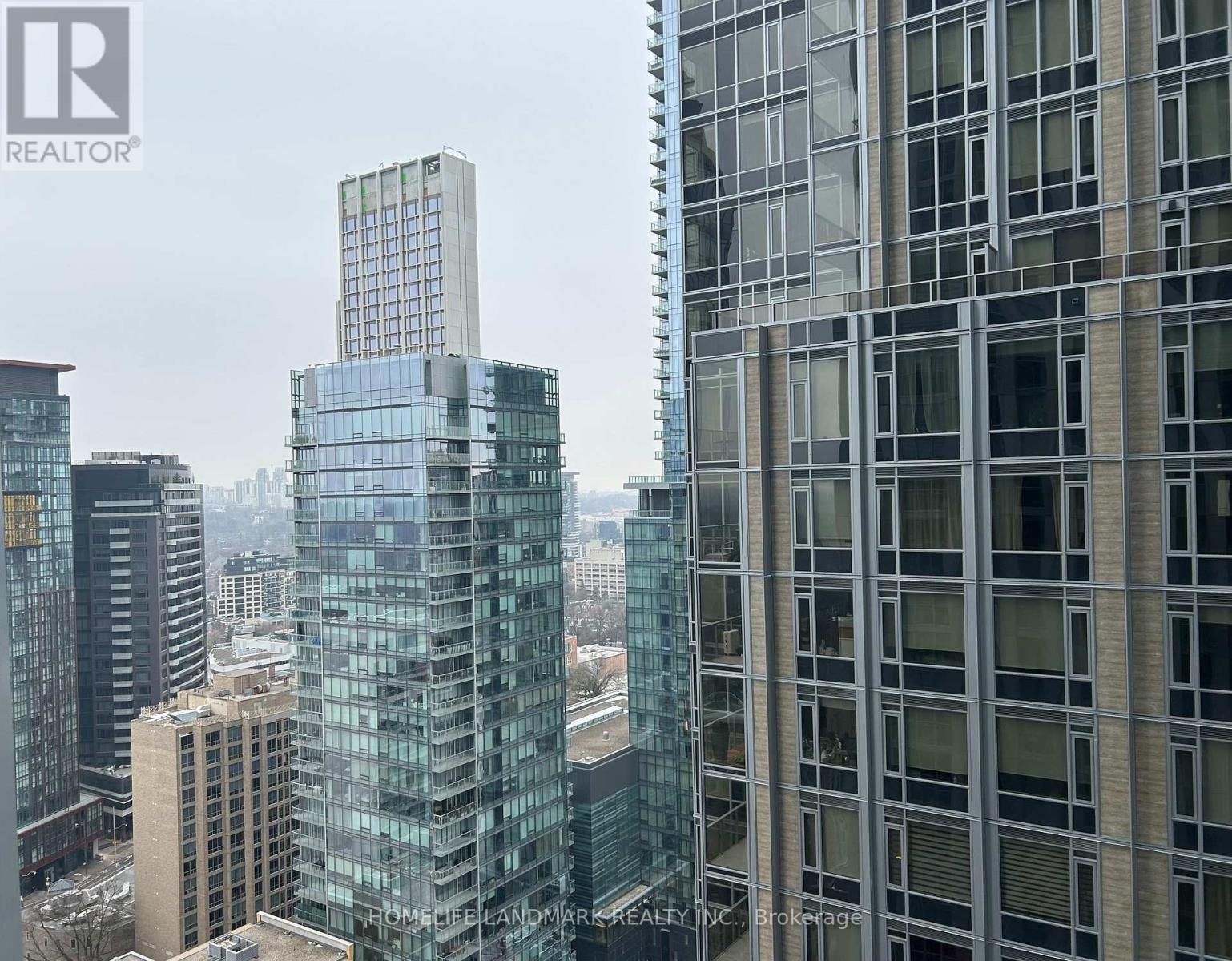 2403 - 1 Yorkville Avenue, Toronto, Ontario  M4W 0B1 - Photo 8 - C12681980