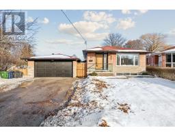 77 PEACE DRIVE, Toronto, Ontario