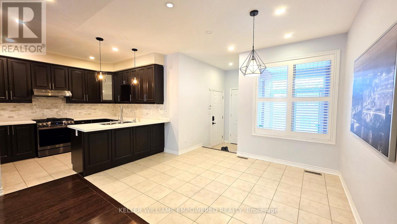 15 Dimma Street, Markham, Ontario  L6B 0V8 - Photo 10 - N12681970