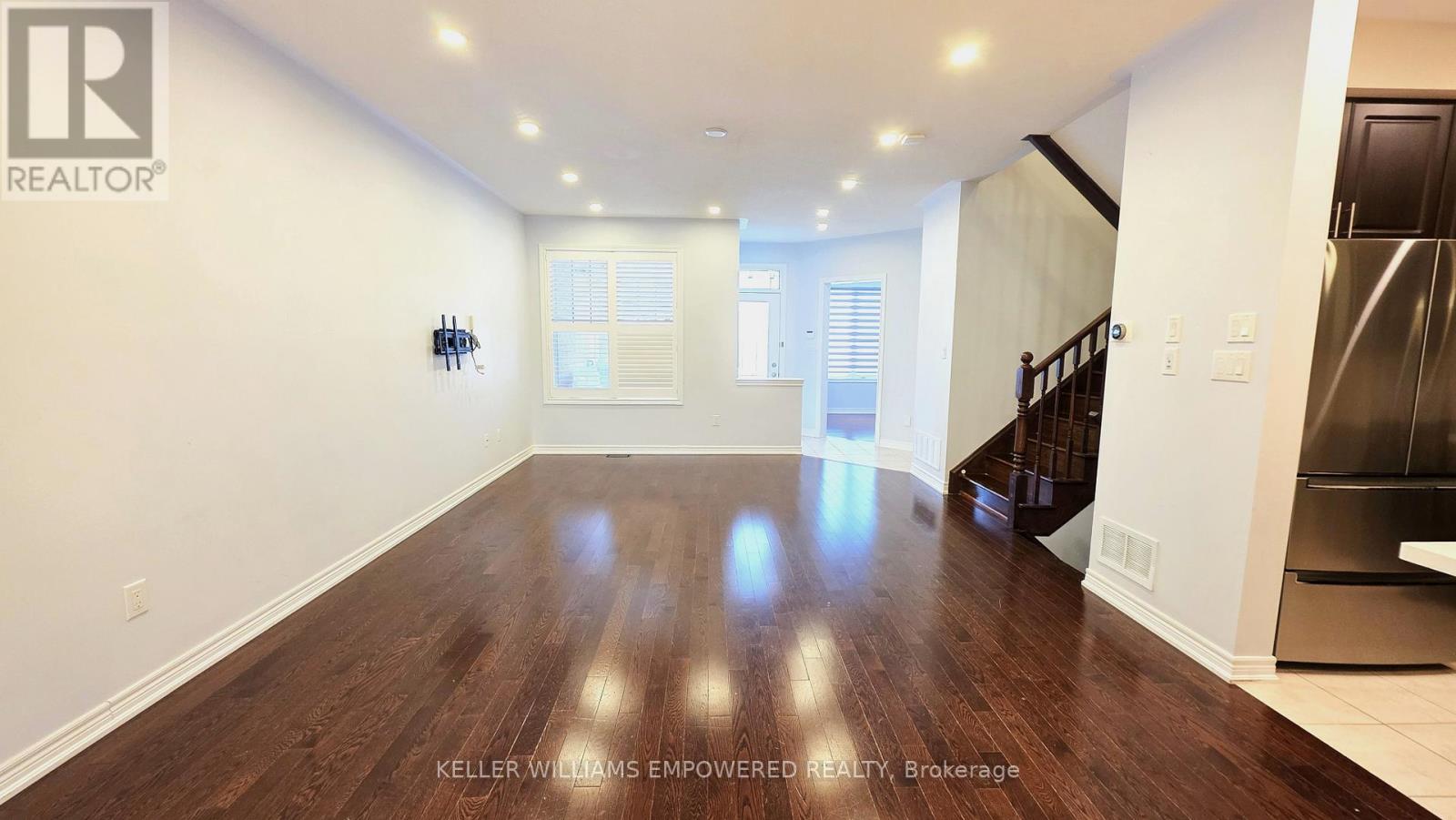 15 Dimma Street, Markham, Ontario  L6B 0V8 - Photo 5 - N12681970