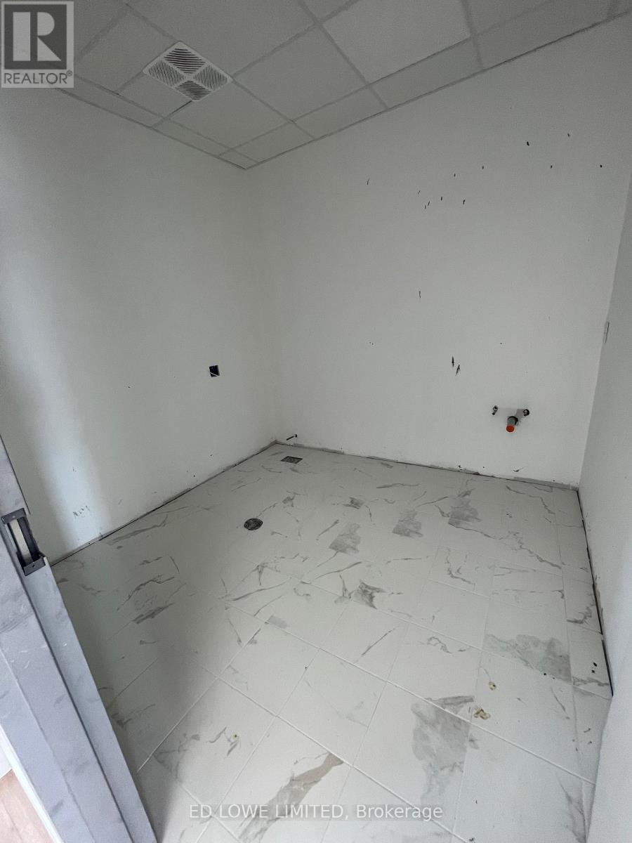 26 Nelle Carter Court, Orillia, Ontario  L3V 7S3 - Photo 6 - S12681958