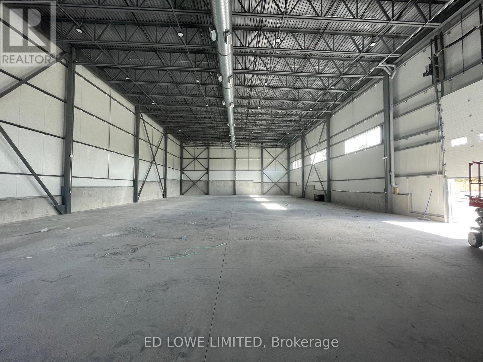 26 Nelle Carter Court, Orillia, Ontario  L3V 7S3 - Photo 8 - S12681958