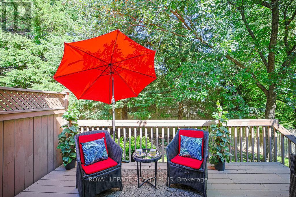 6 - 1010 Cristina Court, Mississauga, Ontario  L5J 4T7 - Photo 44 - W12681928