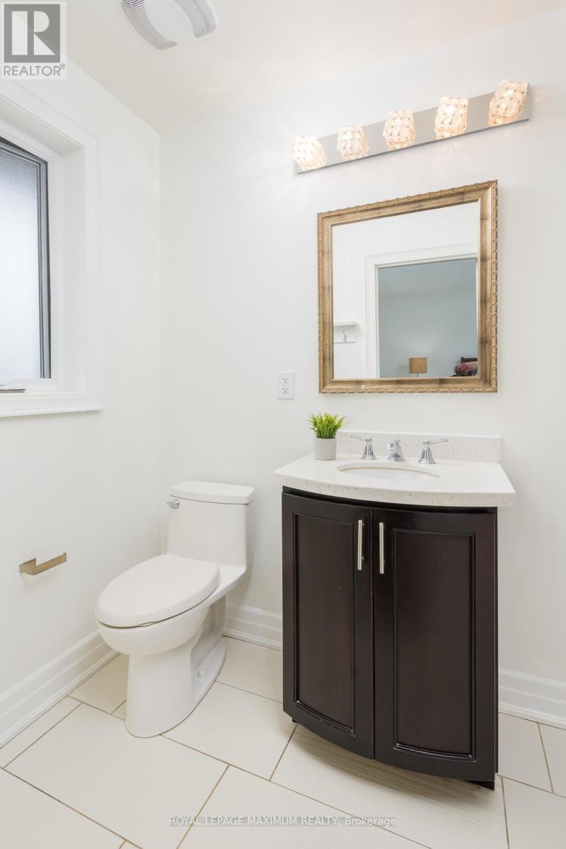 55 Ashmount Crescent, Toronto, Ontario  M9R 1C9 - Photo 22 - W12681972