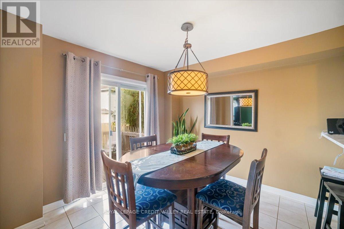 210 Marilyn Street, Shelburne, Ontario  L9V 3C7 - Photo 16 - X12416999