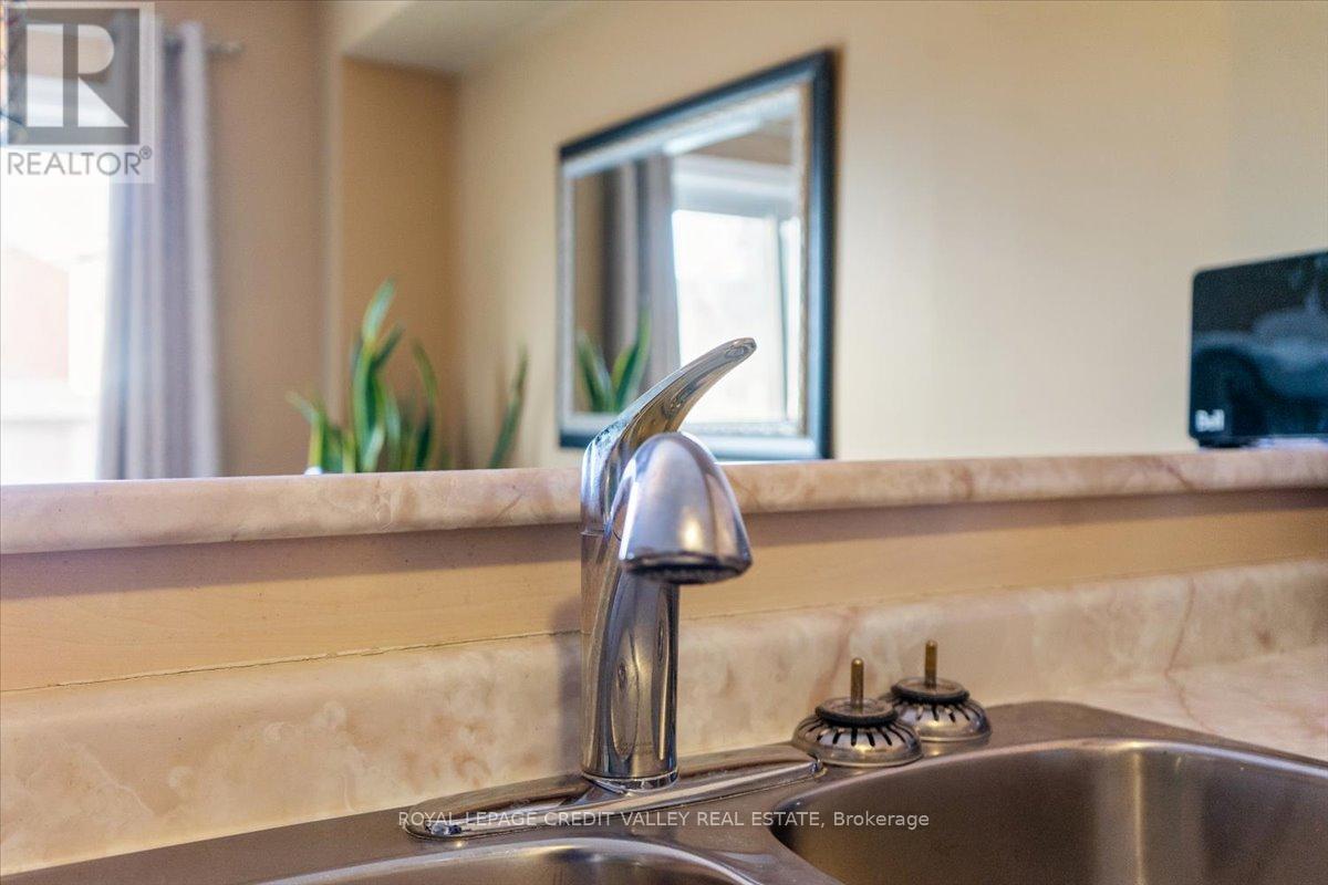 210 Marilyn Street, Shelburne, Ontario  L9V 3C7 - Photo 17 - X12416999