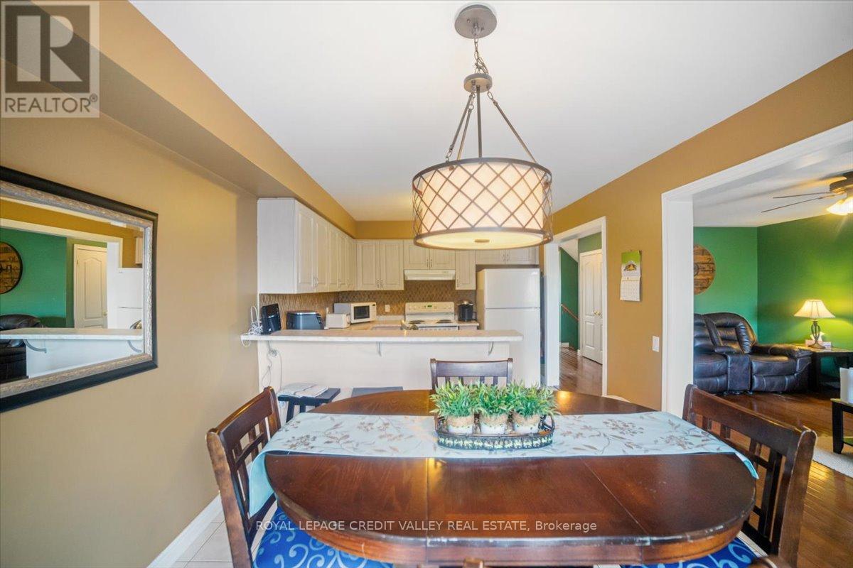 210 Marilyn Street, Shelburne, Ontario  L9V 3C7 - Photo 20 - X12416999