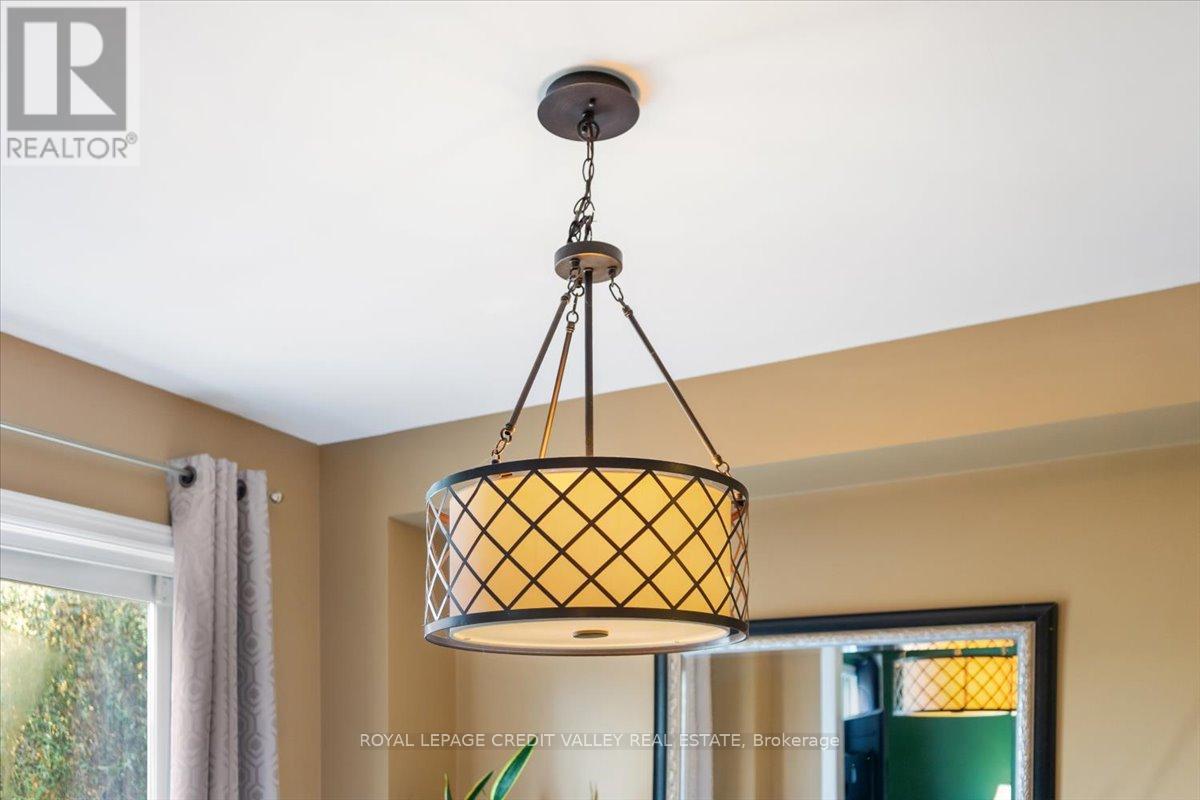 210 Marilyn Street, Shelburne, Ontario  L9V 3C7 - Photo 34 - X12416999