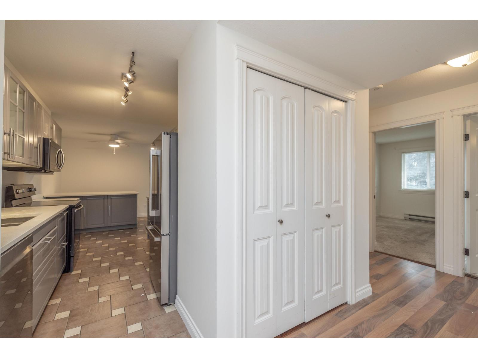 404 7694 Evans Road, Sardis West Vedder, Chilliwack, British Columbia  V2R 3W3 - Photo 4 - R3076866