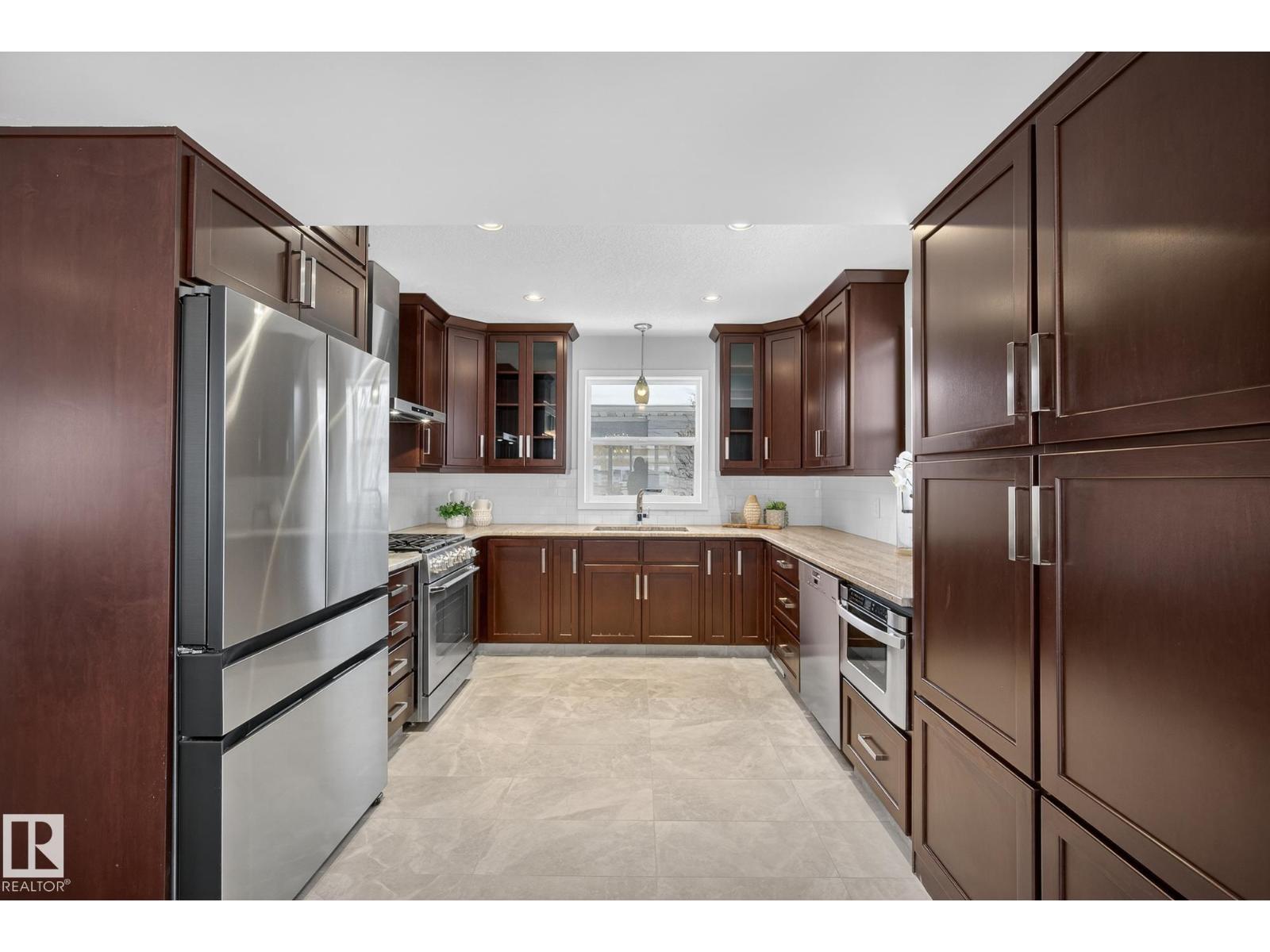 9714 87 St Nw, Edmonton, Alberta  T6C 3J3 - Photo 18 - E4469593