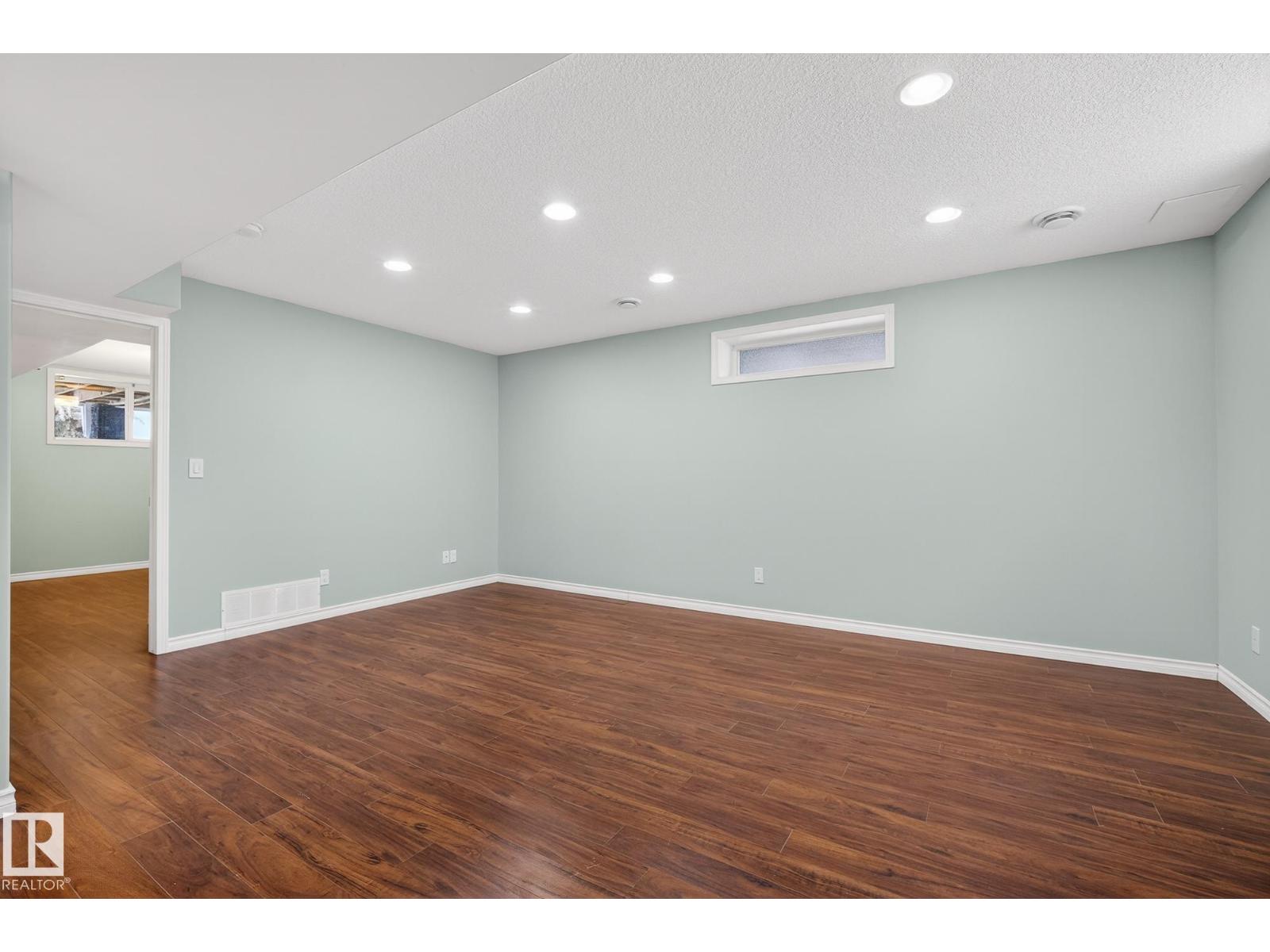 9714 87 St Nw, Edmonton, Alberta  T6C 3J3 - Photo 44 - E4469593