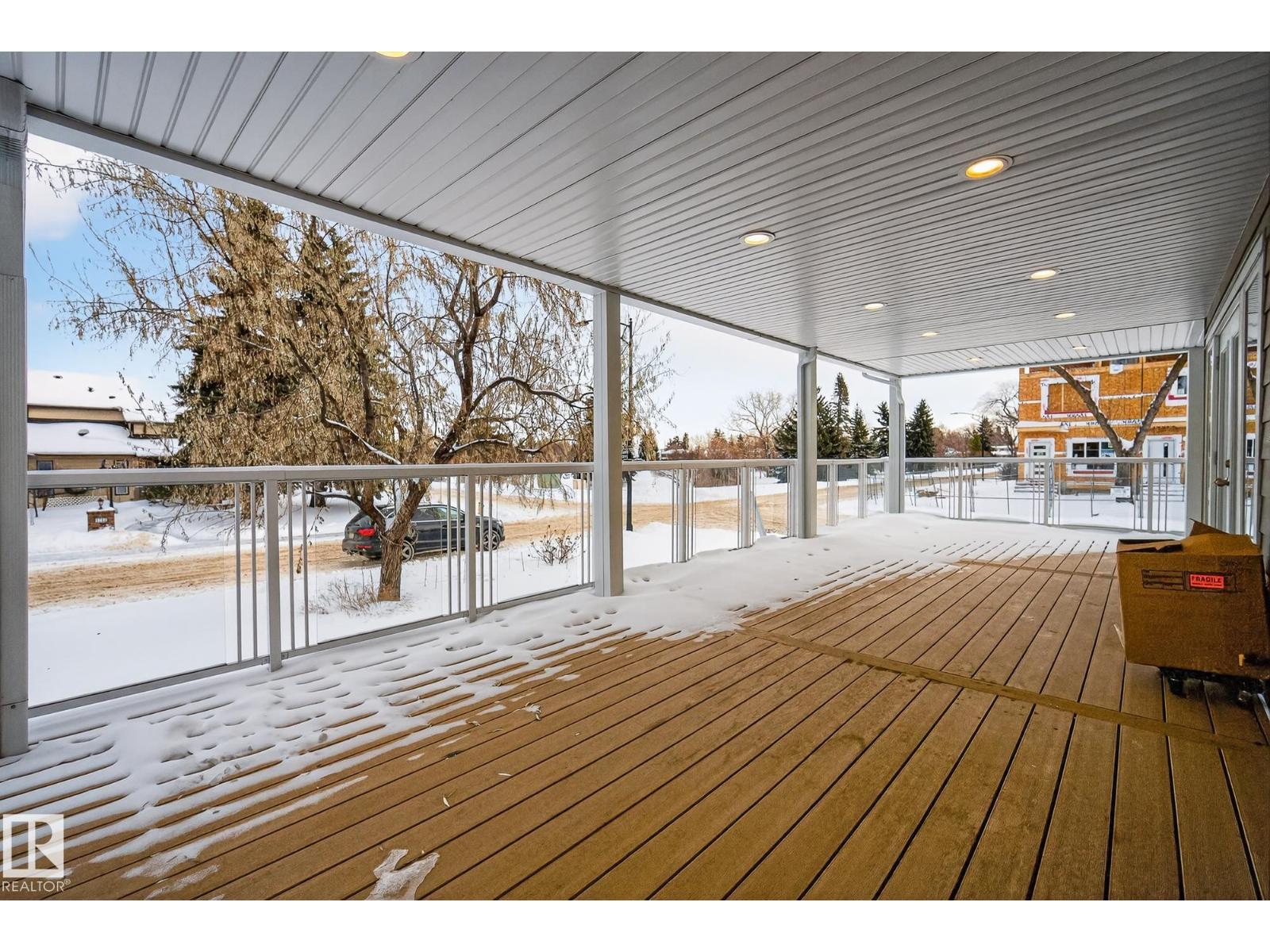 9714 87 St Nw, Edmonton, Alberta  T6C 3J3 - Photo 5 - E4469593