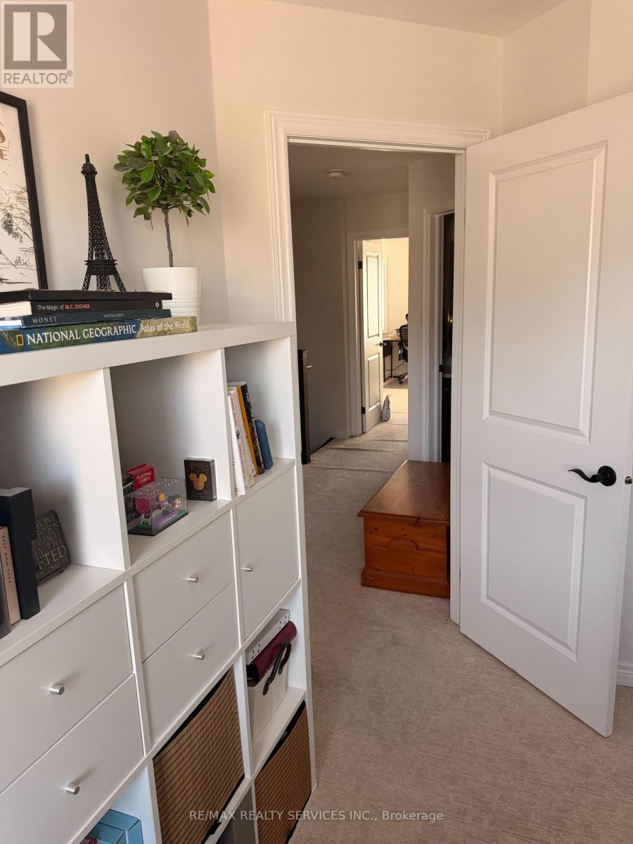 6 Marr Lane, Hamilton, Ontario  L9K 0K1 - Photo 14 - X12681944