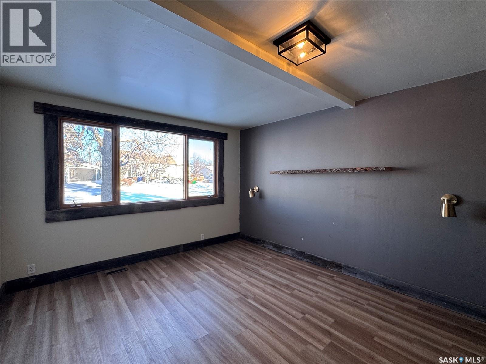 502 3rd Avenue E, Biggar, Saskatchewan  S0K 0M0 - Photo 11 - SK026295