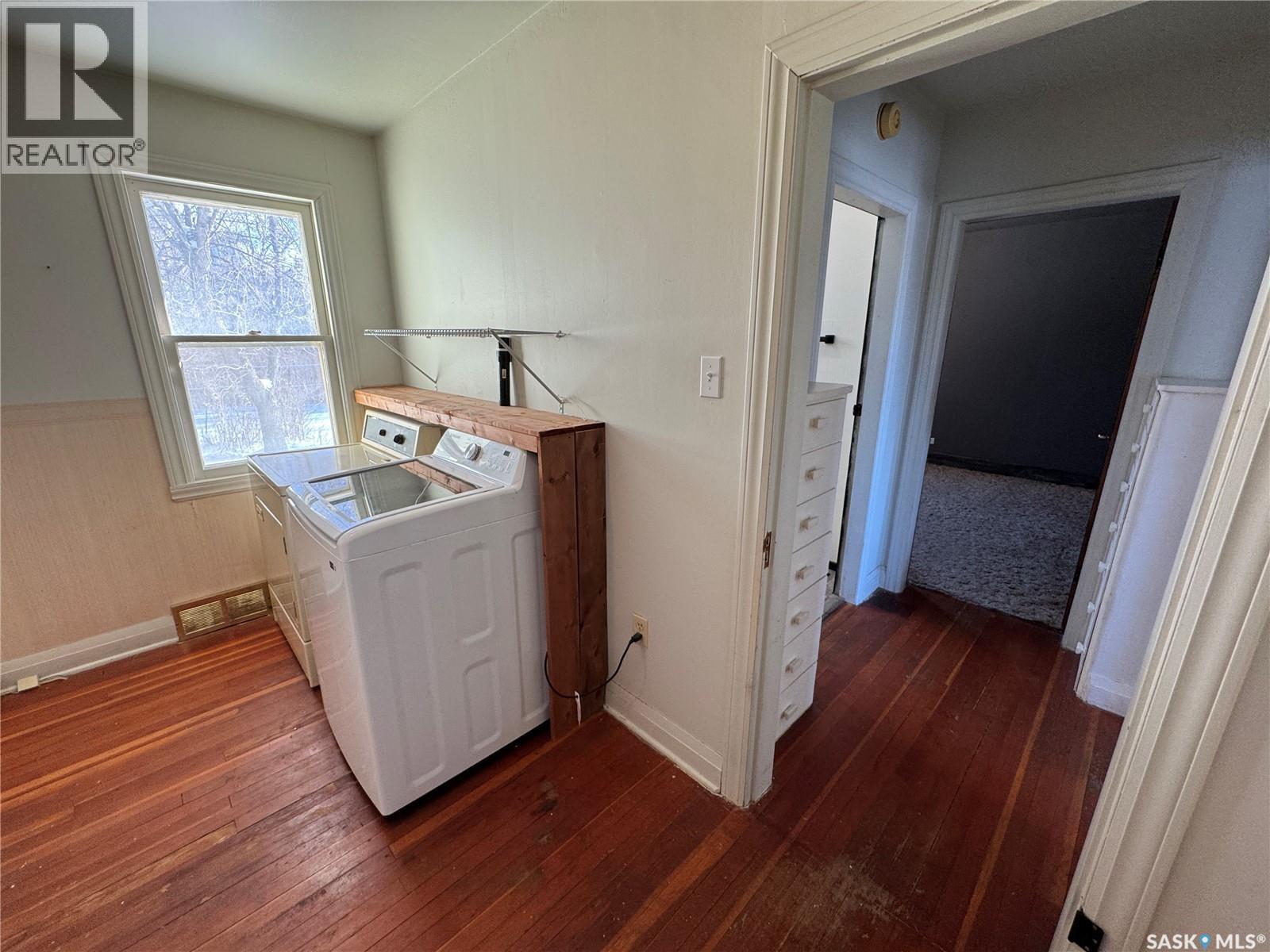 502 3rd Avenue E, Biggar, Saskatchewan  S0K 0M0 - Photo 14 - SK026295