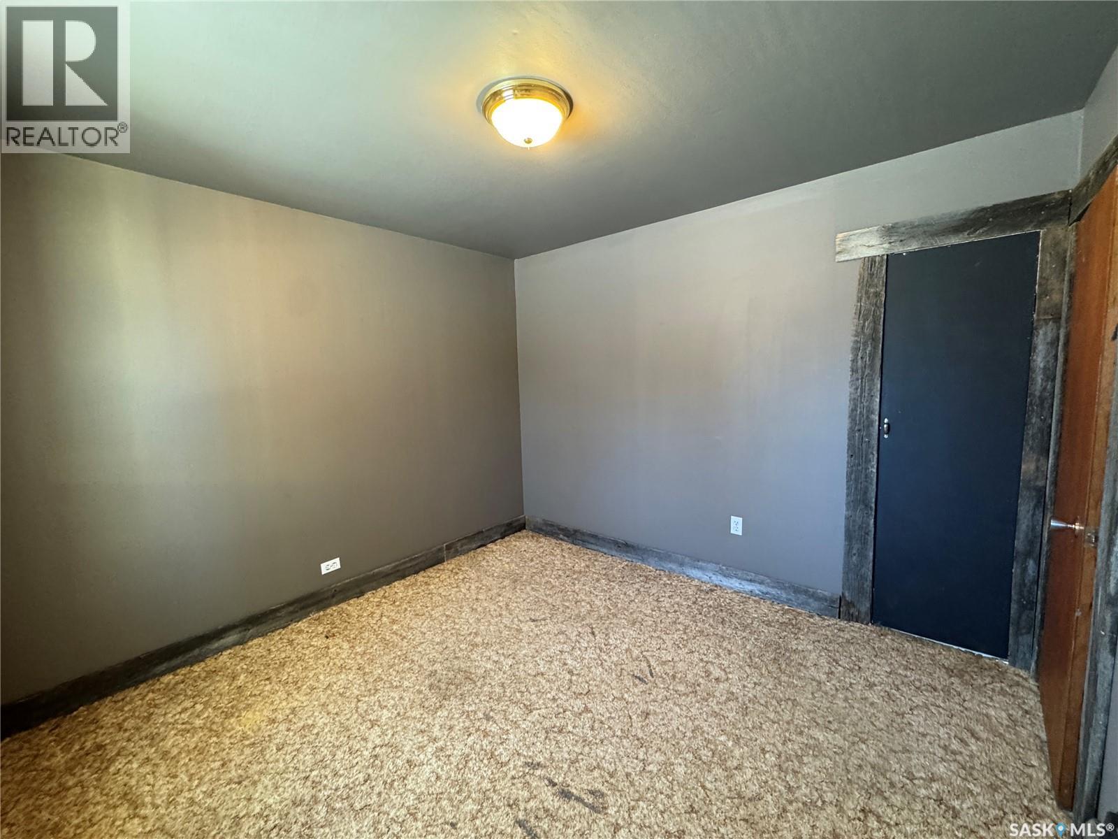 502 3rd Avenue E, Biggar, Saskatchewan  S0K 0M0 - Photo 15 - SK026295