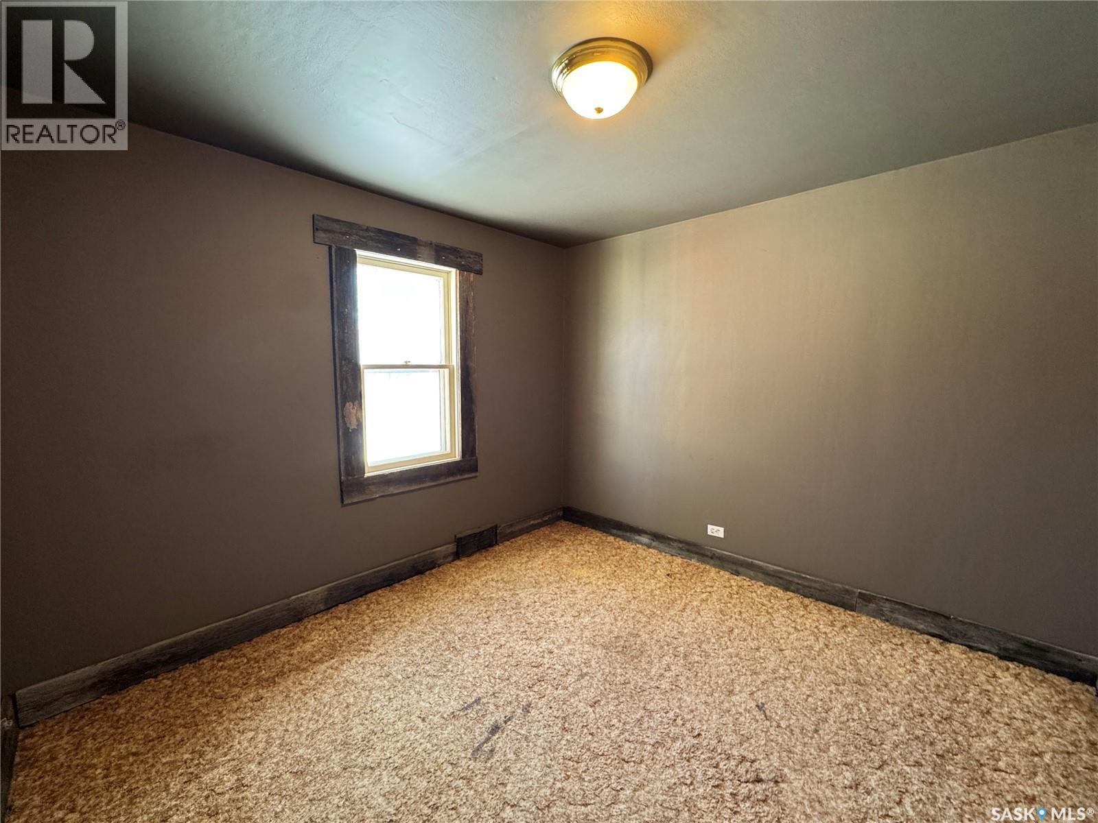 502 3rd Avenue E, Biggar, Saskatchewan  S0K 0M0 - Photo 16 - SK026295