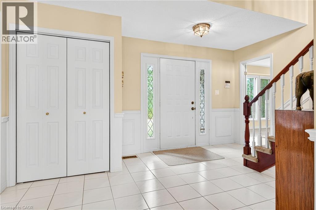 22 Weneil Drive, Freelton, Ontario  L8B 0Z6 - Photo 7 - 40797498