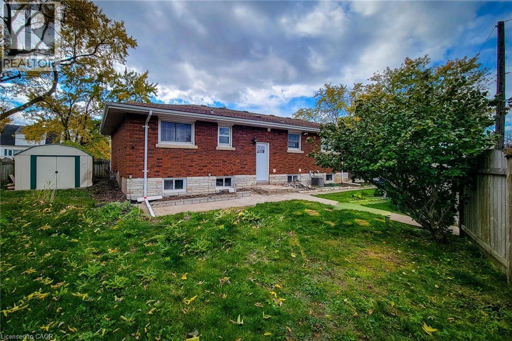 3 Grove Avenue Unit# Lower, St. Catharines, Ontario  L2P 1C5 - Photo 3 - 40797424