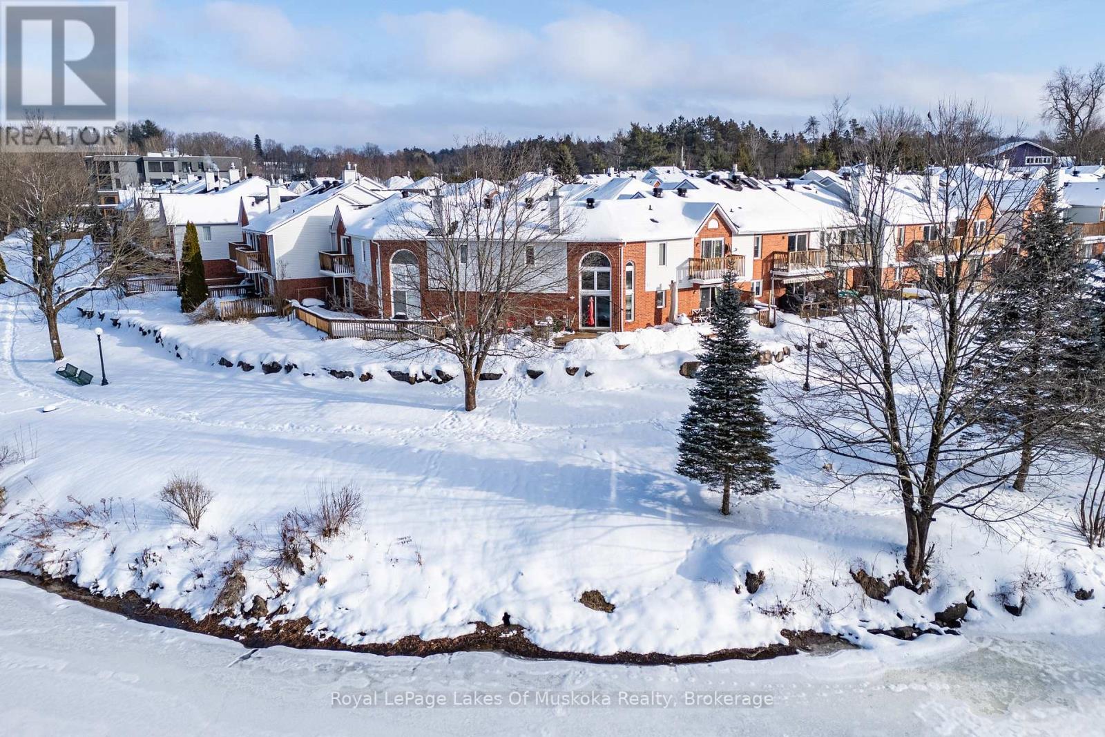 55 SHORELINE DRIVE, Bracebridge, Ontario