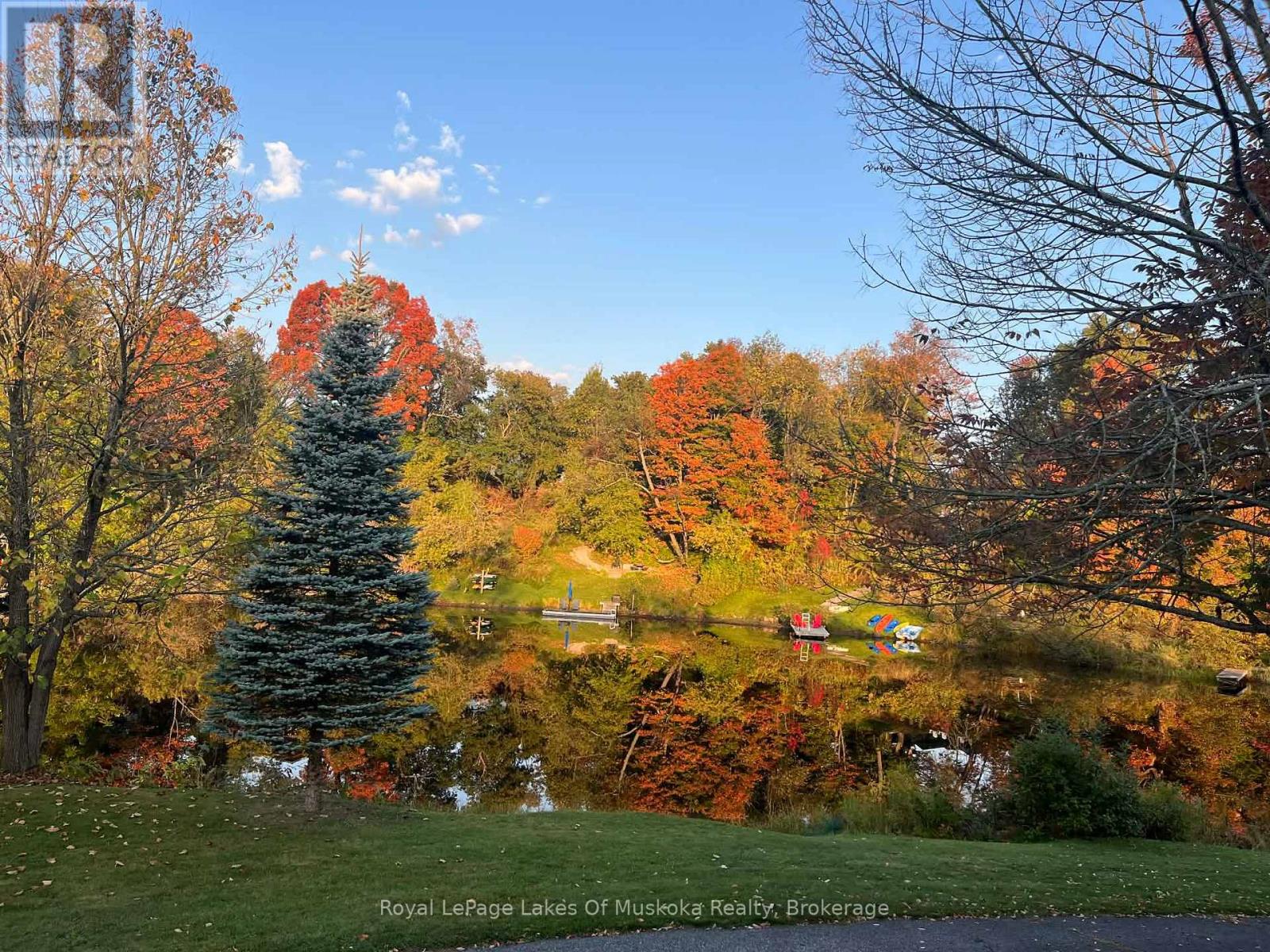 55 Shoreline Drive, Bracebridge, Ontario  P1L 1Z3 - Photo 45 - X12682166