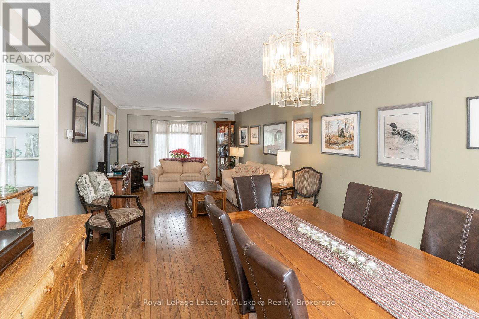 55 Shoreline Drive, Bracebridge, Ontario  P1L 1Z3 - Photo 9 - X12682166