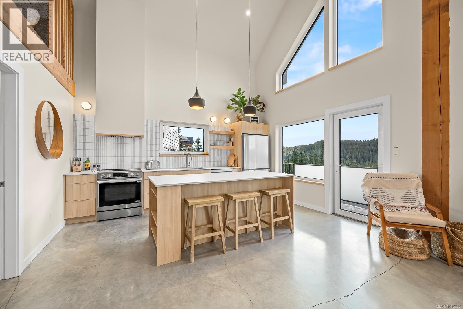 860 Cruikshank Ridge, Courtenay, British Columbia  V9J 1L0 - Photo 11 - 1015835