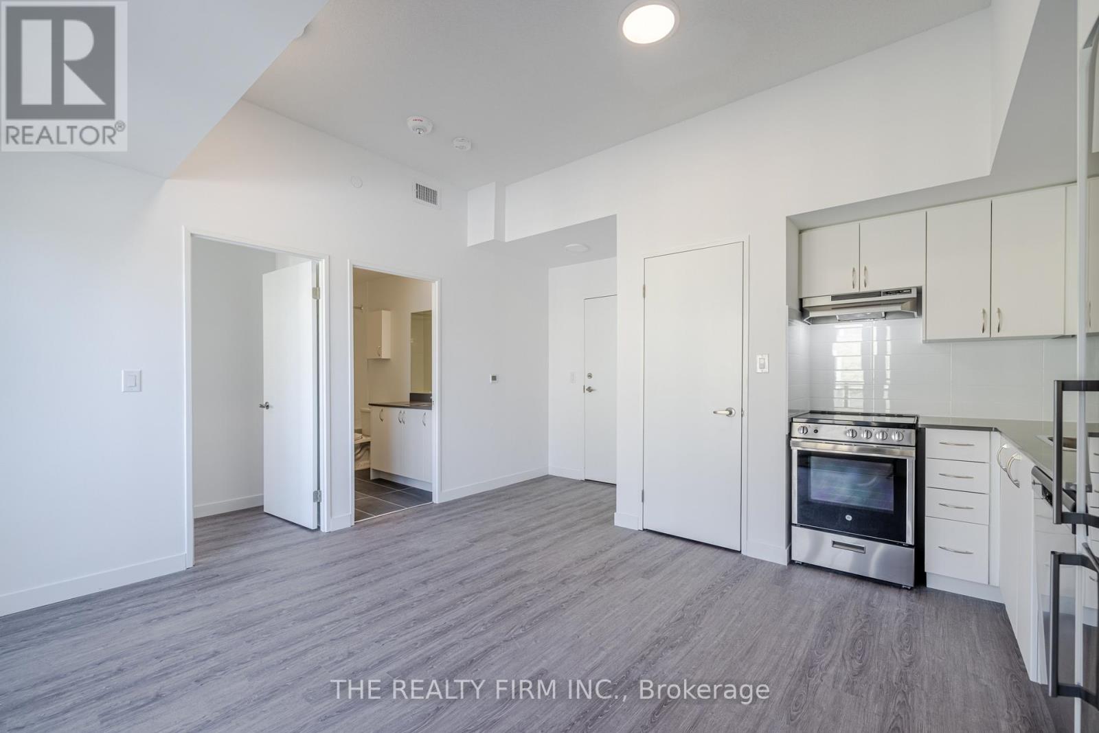 1218 - 375 South Street, London East, Ontario  N6B 0A5 - Photo 7 - X12682124