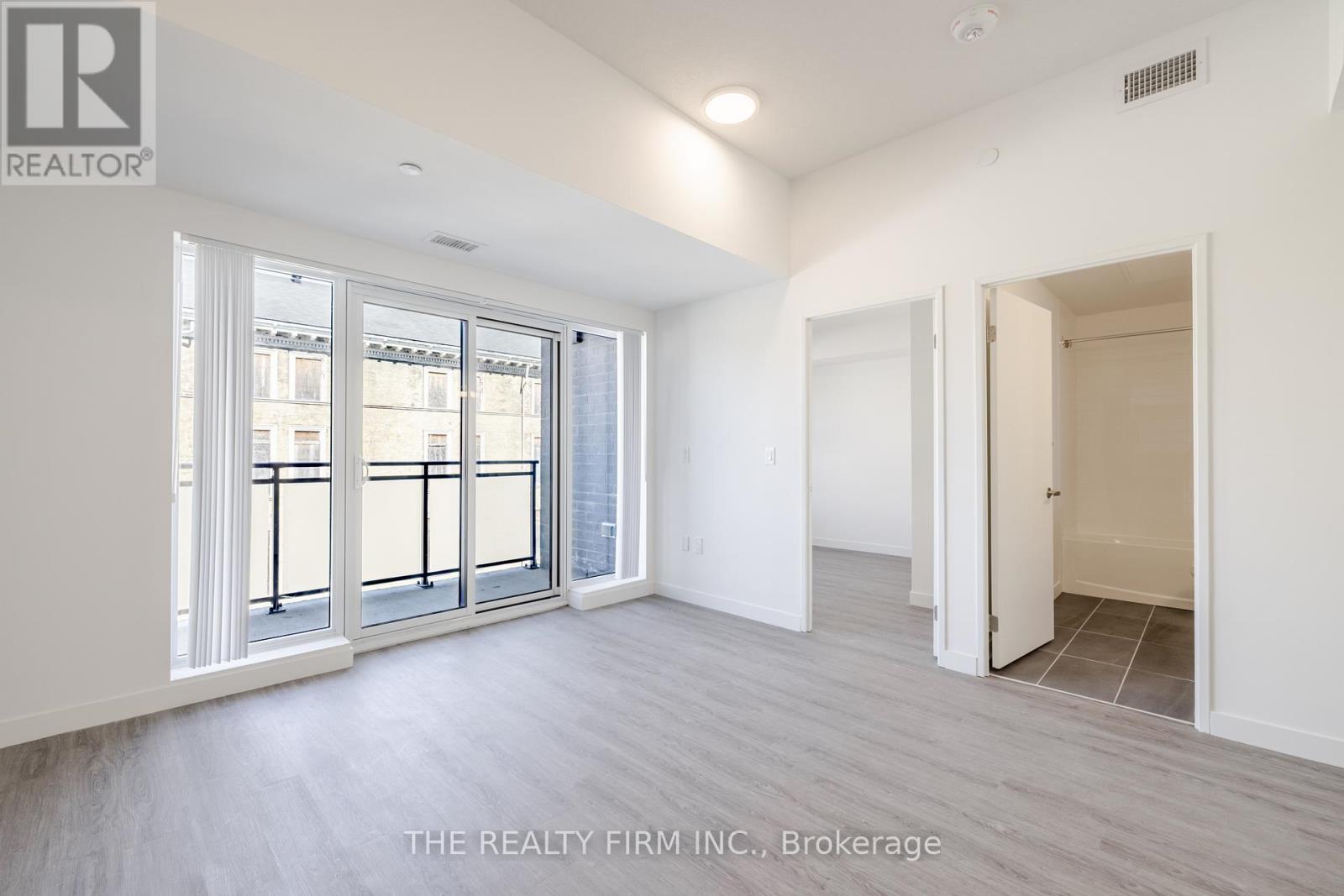 1218 - 375 South Street, London East, Ontario  N6B 0A5 - Photo 9 - X12682124