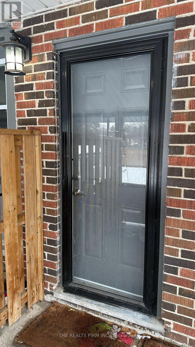 Lower - 341 Vancouver Street, London East, Ontario  N5W 4S7 - Photo 3 - X12682168