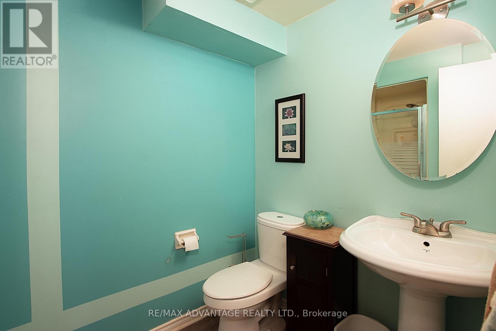 126 Olympic Crescent, London North, Ontario  N6G 3P7 - Photo 22 - X12682200