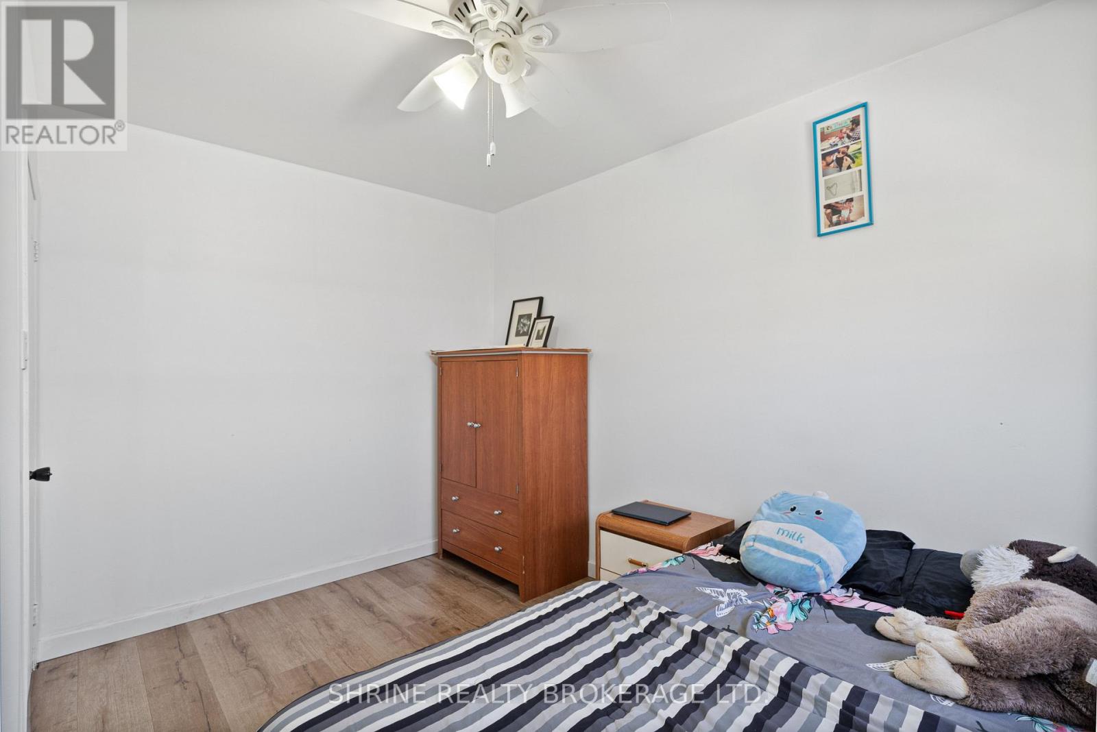 15 Garland Crescent, London East, Ontario  N5V 1N4 - Photo 17 - X12682258