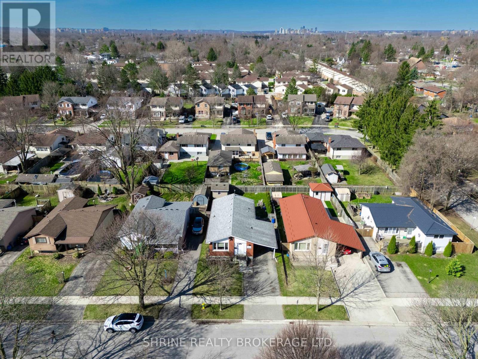 15 Garland Crescent, London East, Ontario  N5V 1N4 - Photo 49 - X12682258