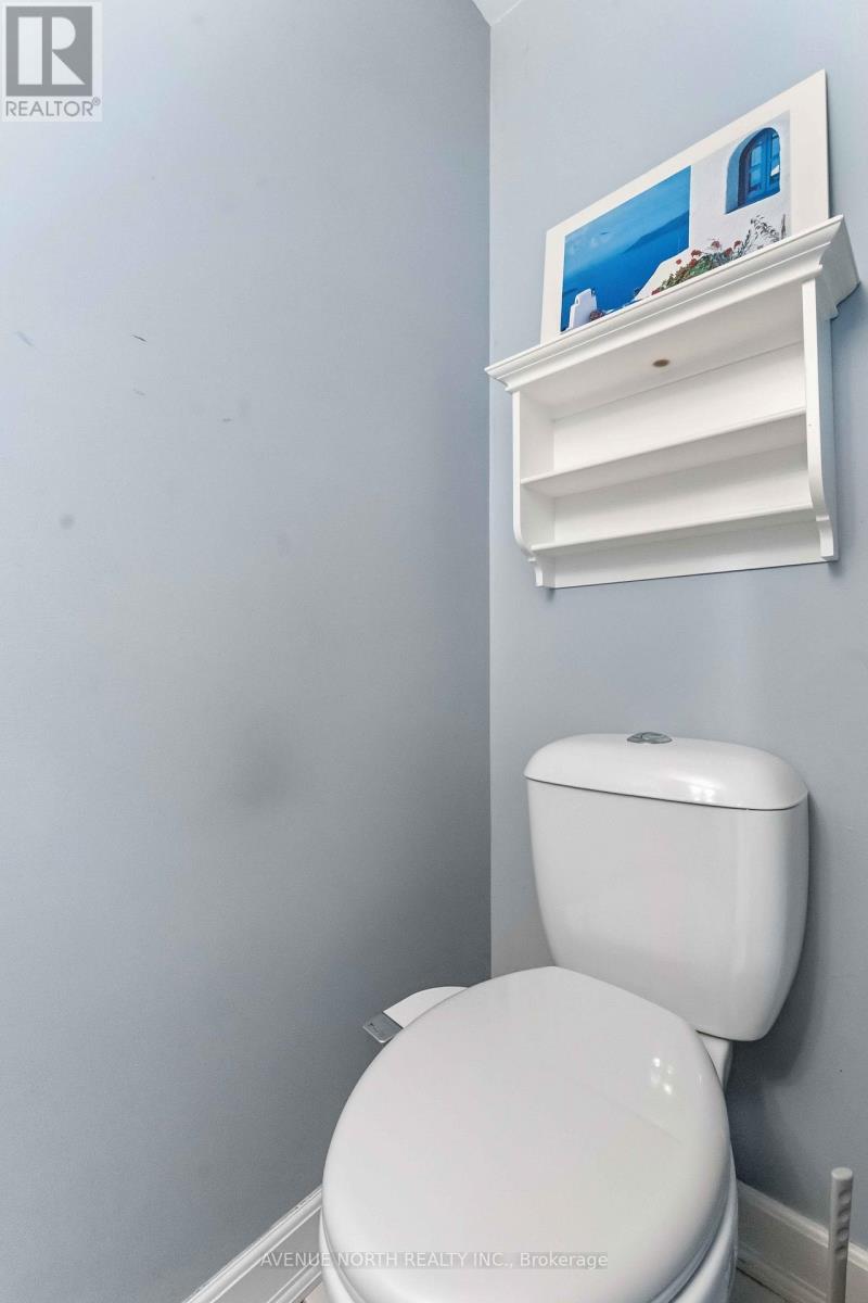 1017 Arrowhead Place, Ottawa, Ontario  K1C 2S5 - Photo 12 - X12682250