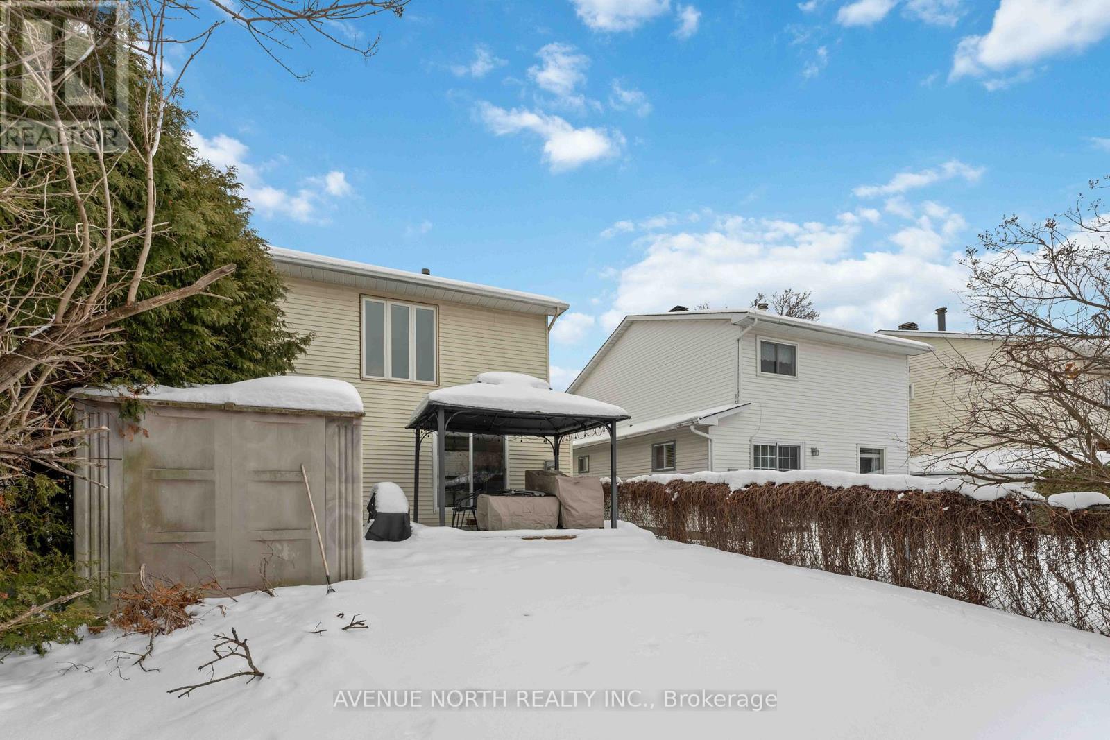 1017 Arrowhead Place, Ottawa, Ontario  K1C 2S5 - Photo 29 - X12682250