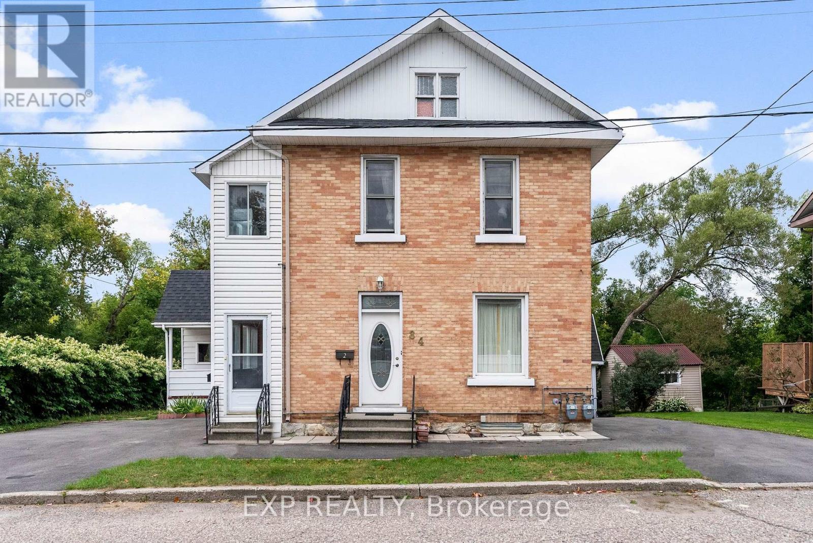 84 BANK STREET N, Renfrew, Ontario