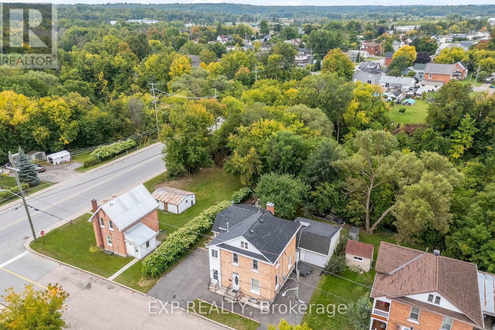 84 Bank Street N, Renfrew, Ontario  K7V 2E2 - Photo 4 - X12682154
