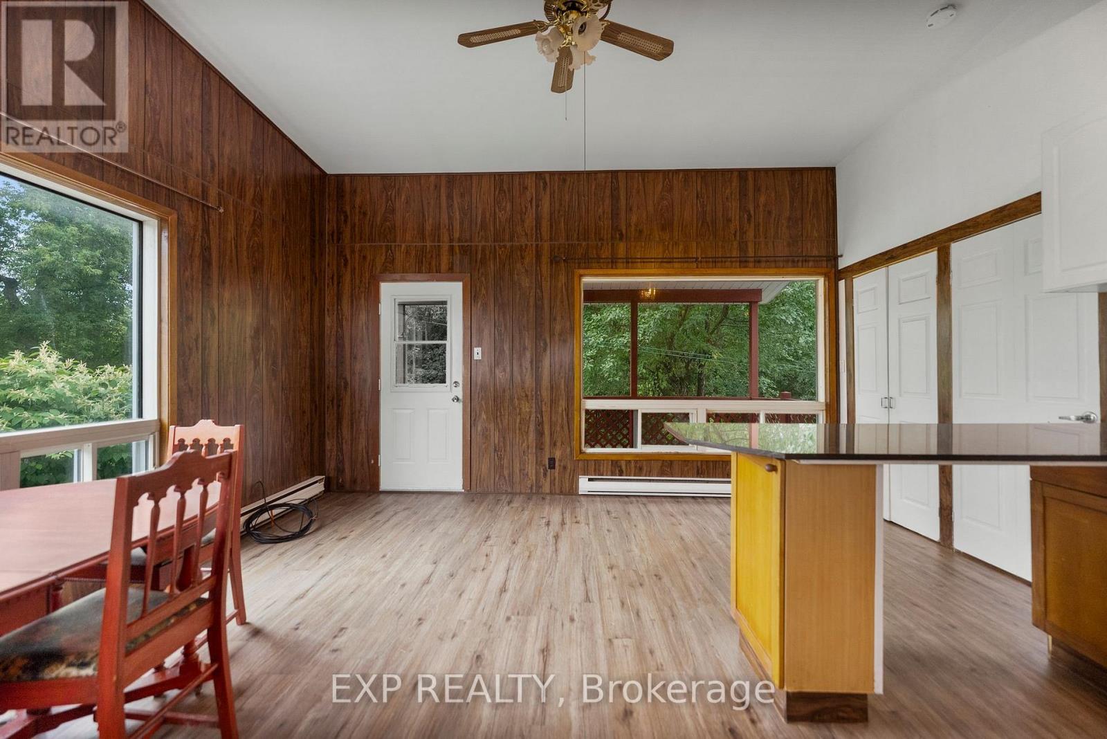 84 Bank Street N, Renfrew, Ontario  K7V 2E2 - Photo 9 - X12682154