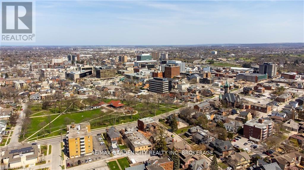 103 - 14 Norris Place, St. Catharines, Ontario  L2R 2W8 - Photo 23 - X12682048